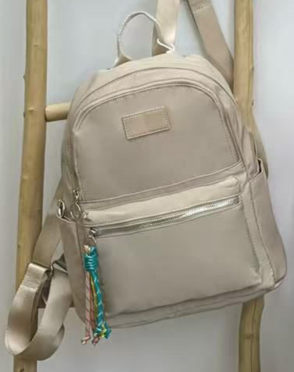 MOCHILA PASEO LISA 32x29cm