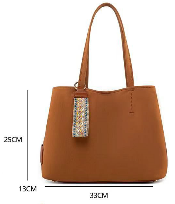 BOLSO CUADRADO MATERIAL LISO 33x25cm