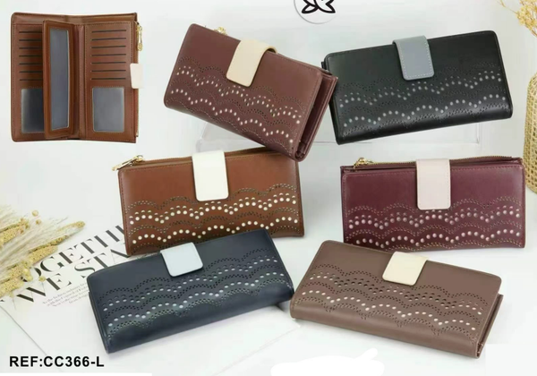 CARTERA SRA. ALARGADA CALADA 19x10cm