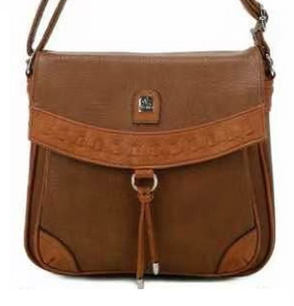 BOLSO CUADRADO MATERIAL 27x24cm