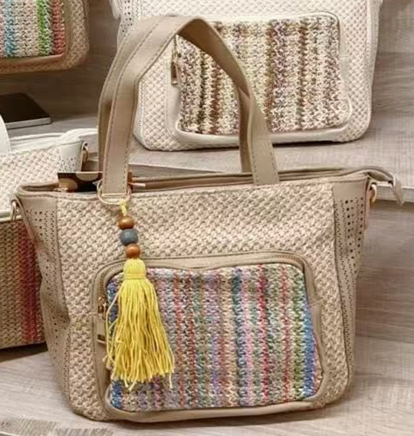 -BOLSO CUADRADO RATTAN COLORES 34x25cm