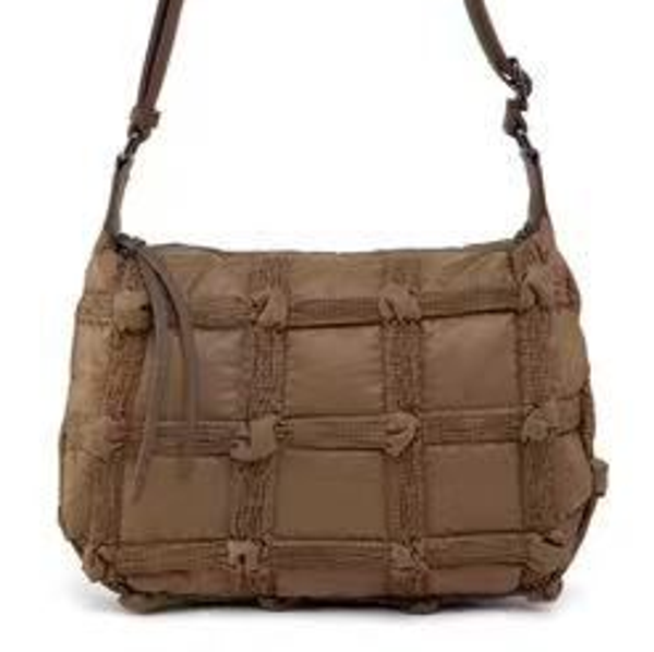 BOLSO ALARGADO ENREJADO 27x20cm