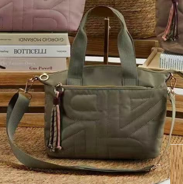BOLSO MALETA RELIEVE 28x23cm