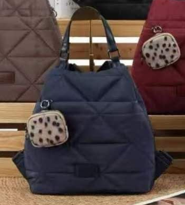 MOCHILA PASEO ACOLCHADA 33x33cm
