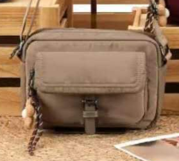BOLSO BANDOLERA CIERRE 25x18cm