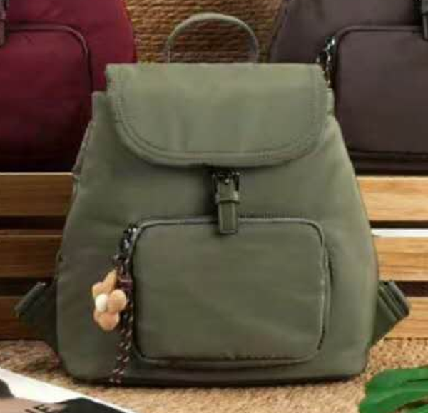 MOCHILA PASEO LISA 33x30cm