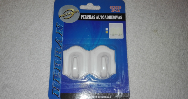 PERCHAS ADHESIVAS PLASTICO 2ud (12)