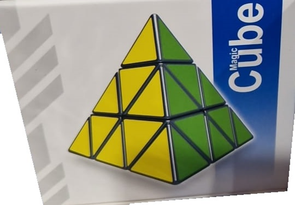 CUBO RUBIK PIRAMIDE CAJA