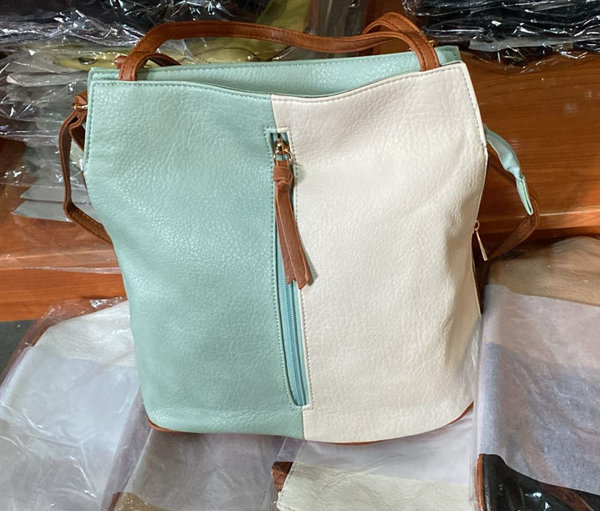 -BOLSO MATERIAL CUADRADO BICOLOR 25x27cm