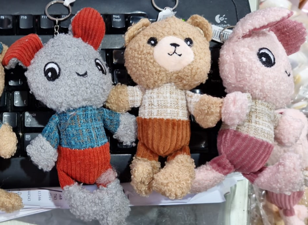LLAVERO PELUCHE MUÑECO