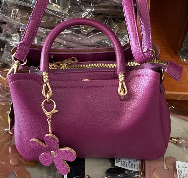 -BOLSO ALARGADO MATERIAL FLOR