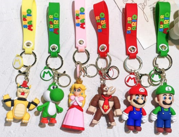 LLAVERO ENGOMADO SUPER MARIO