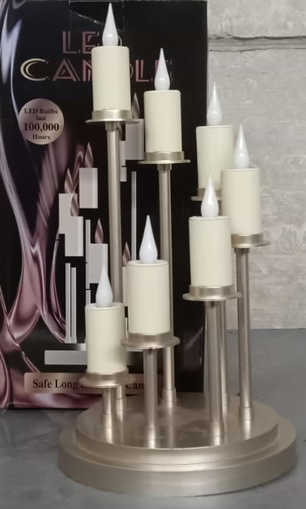 CANDELABRO EFECTO LLAMA 7VELAS PILAS