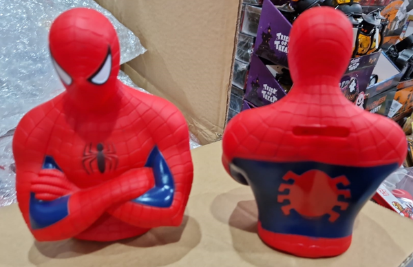 HUCHA FIGURA SPIDERMAN CAJA