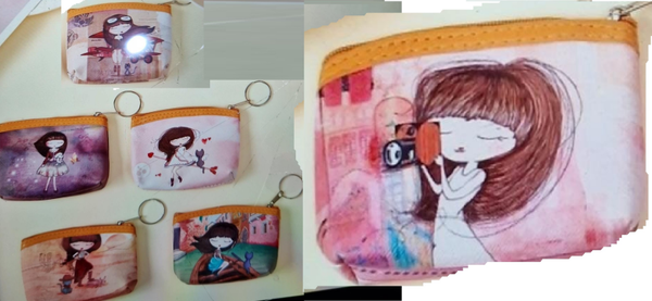 MONEDERO RECTANGULAR MUÑECA 12x7cm