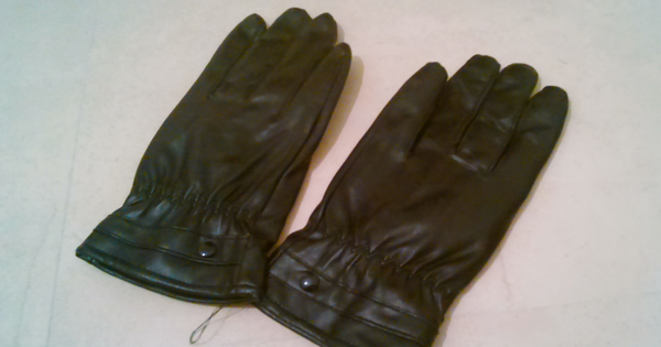 GUANTES SRA. NEGRO POLIPIEL