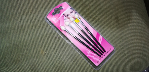 BROCHITAS SOMBRA OJOS 4ud BLISTER