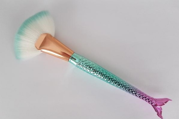 BROCHA ANCHA MAQUILLAJE SIRENA BLISTER