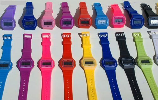 RELOJ PULSERA DIGITAL COLORES