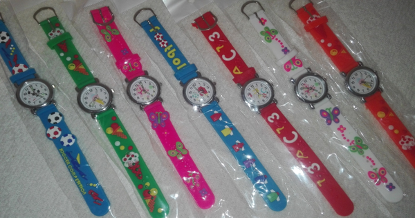 RELOJ PULSERA INFANTIL ANALOGICO