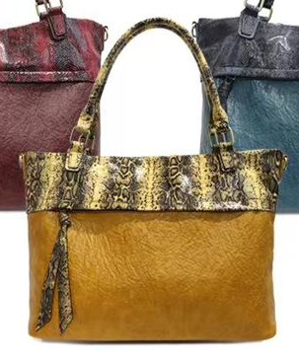 BOLSO CUADRADO DECORADO SERPIENTE