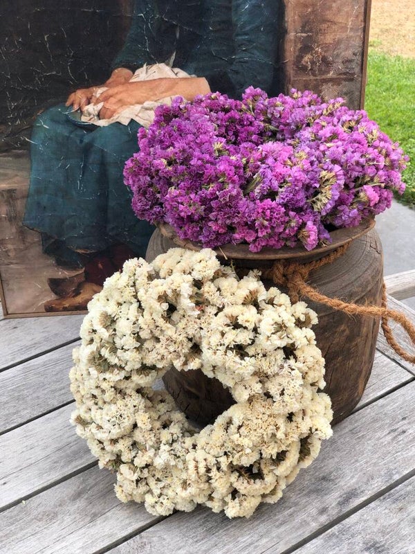 Gedroogde bloemenkrans