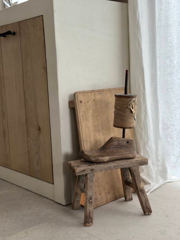 Spoel op houten schoen