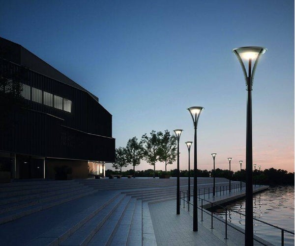 Lampione led ad Energia solare Park