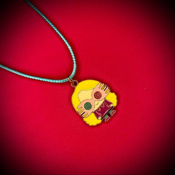 Collier BRELOQUE avec cordon de couleur aléatoire