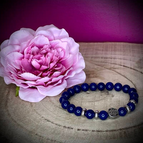 Bracelet en pierres naturelles et motif arbre de vie