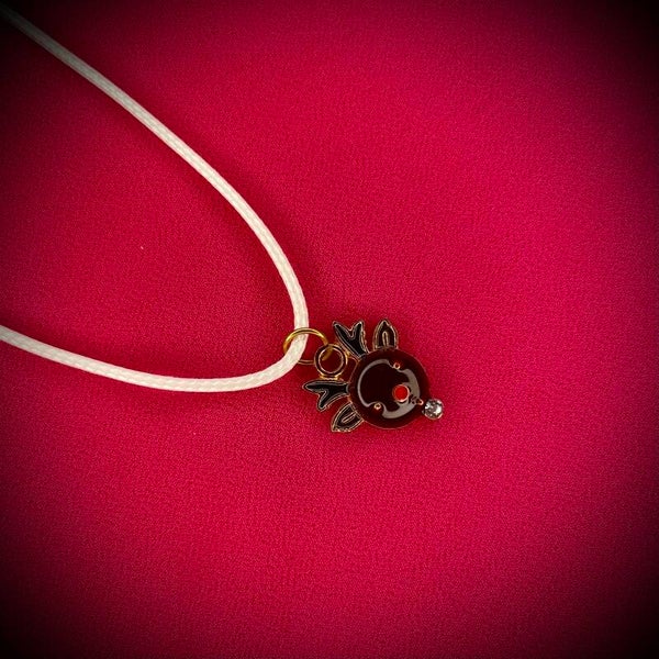Collier BRELOQUE avec cordon de couleur aléatoire