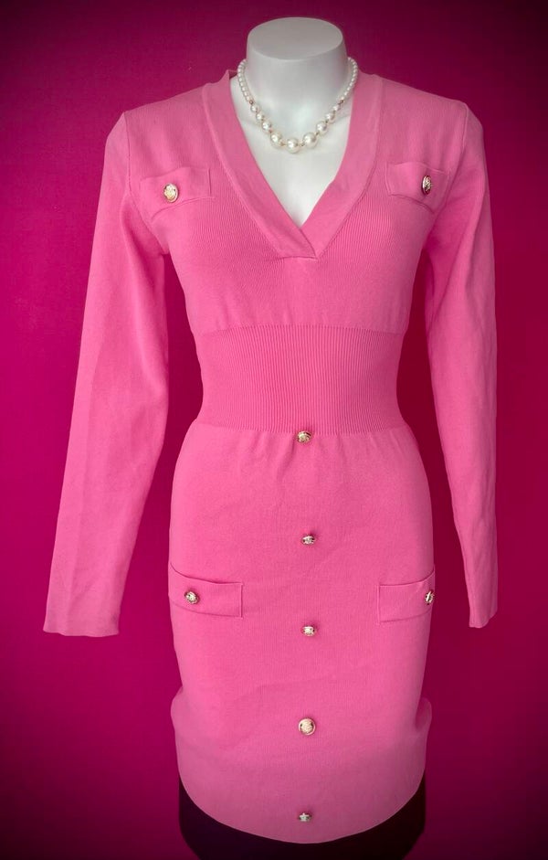 Robe Courte – Un Style Intemporel