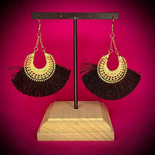 Boucles d’oreilles noires en acier inoxydable – Motif raffiné