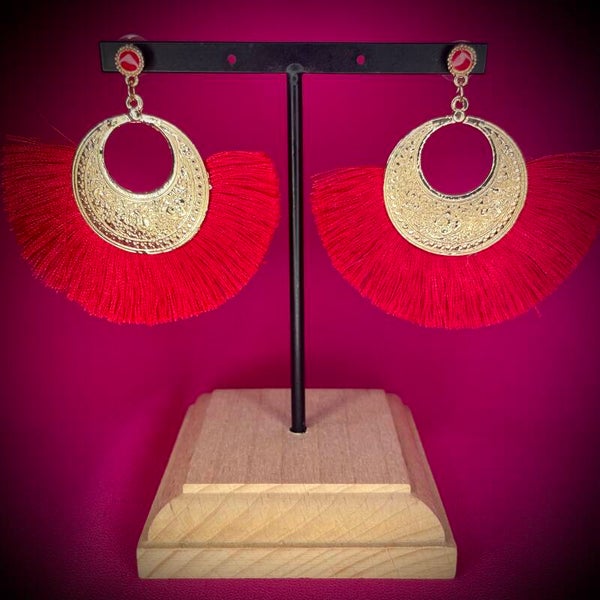 Boucles d’oreilles rouges/bordeaux en acier inoxydable – Motif raffiné