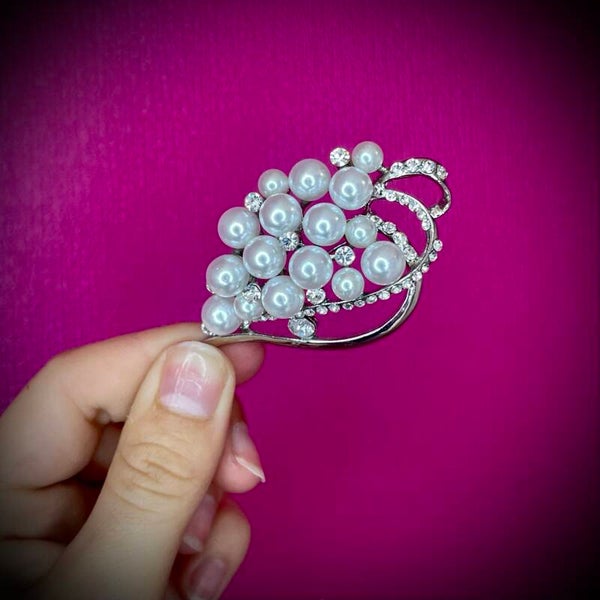 Broche / Pin’s à Strass