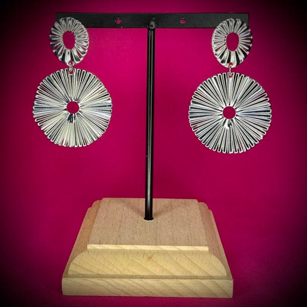 Boucles d’oreilles en acier inoxydable argenté – Motif raffiné