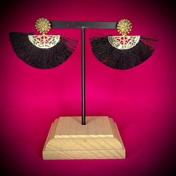 Boucles d’oreilles noires en acier inoxydable – Motif raffiné