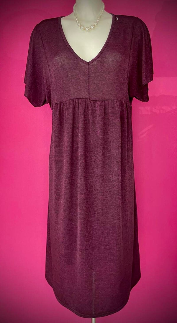 Robe Longue à Motifs – Élégance et Raffinement