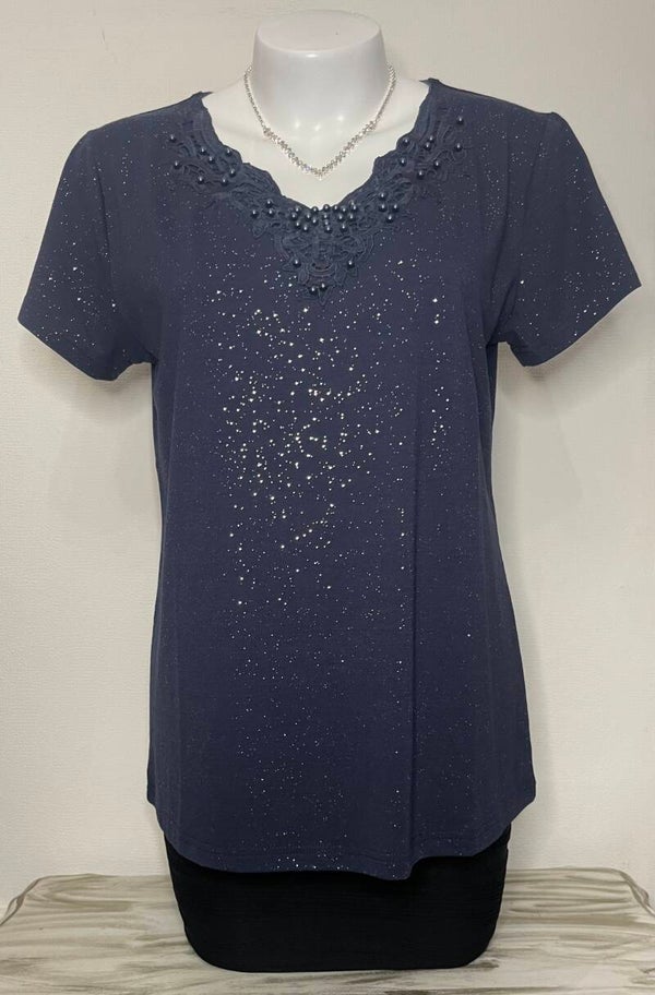 Haut Chic – Alliant Élégance et Décontraction