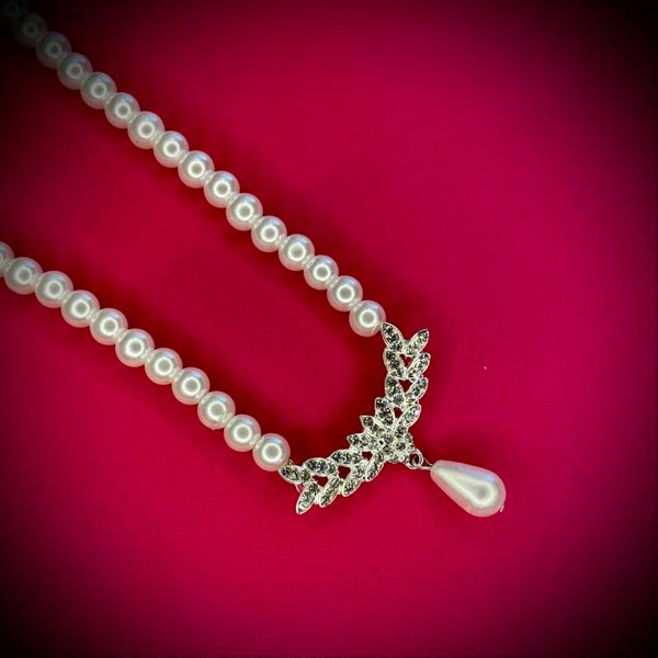 Collier Cérémonie – Strass & Perles