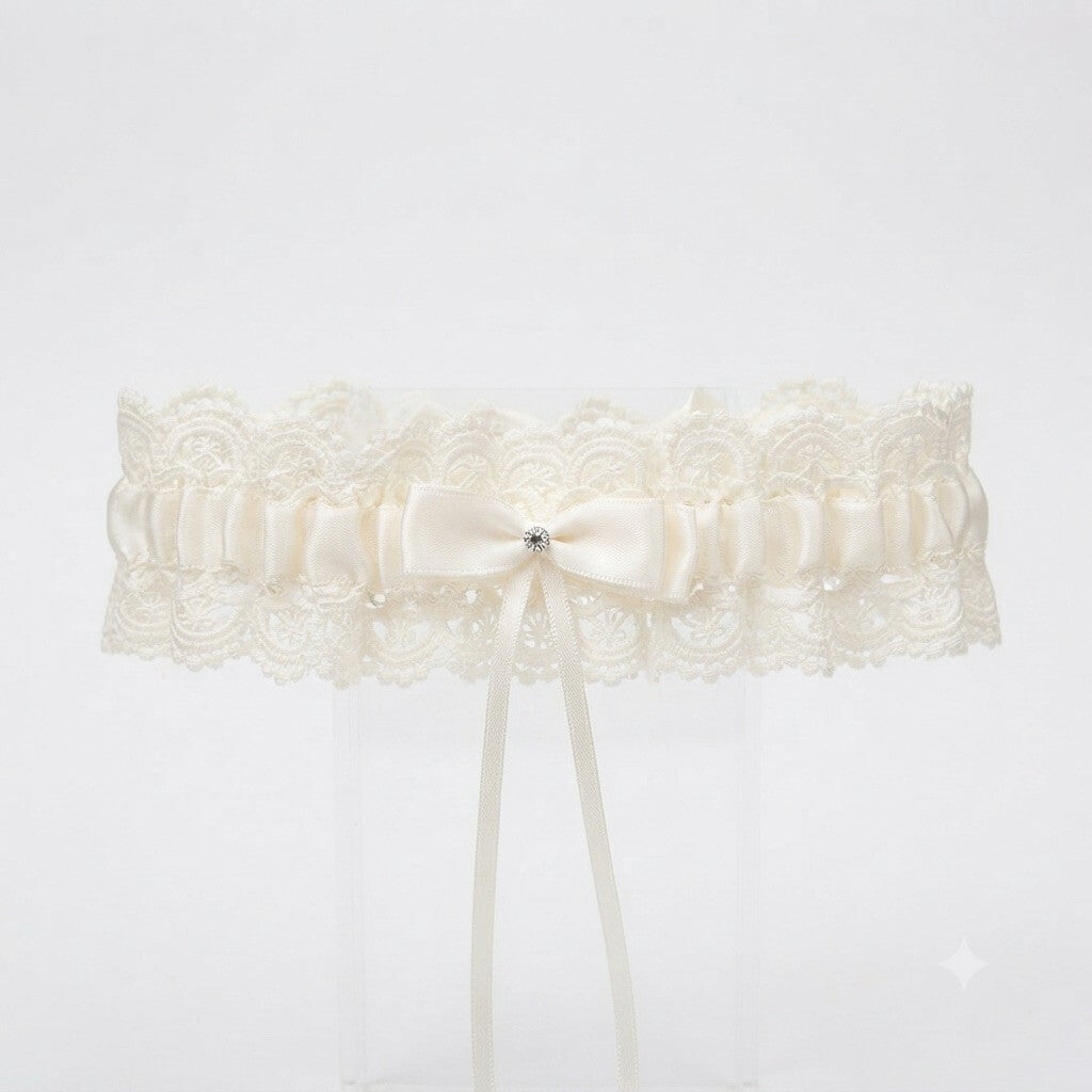 Jarretière Extensible en Dentelle Blanche – Accessoire Chic de Cérémonie