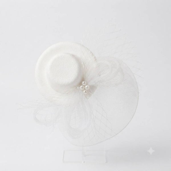 Chapeau à pince pour cheveux
