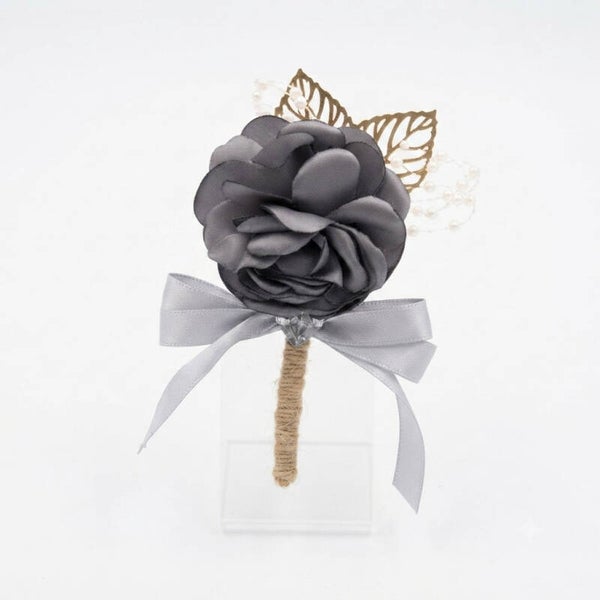 Broche pour costume