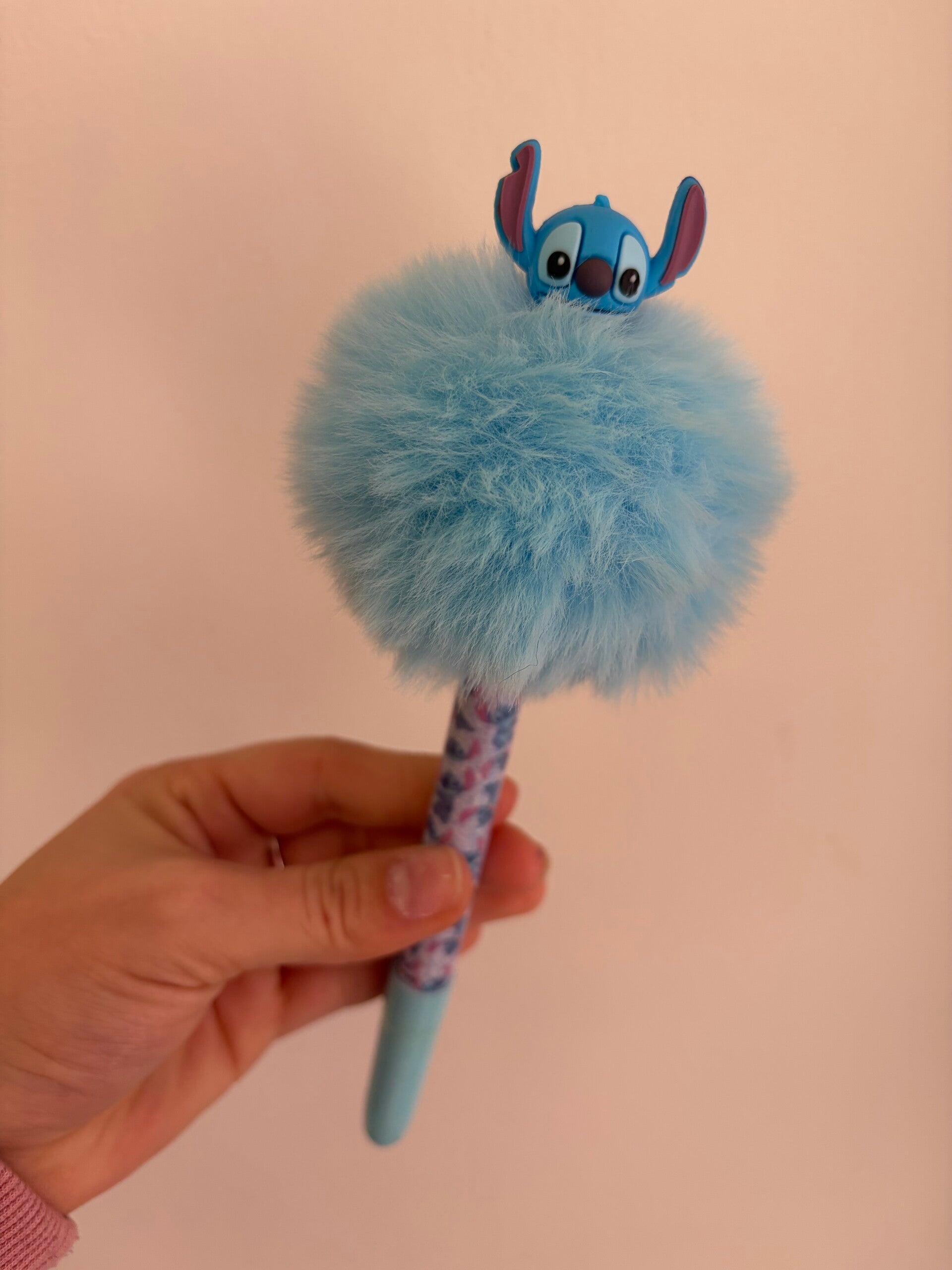 Stylo disney avec pompon