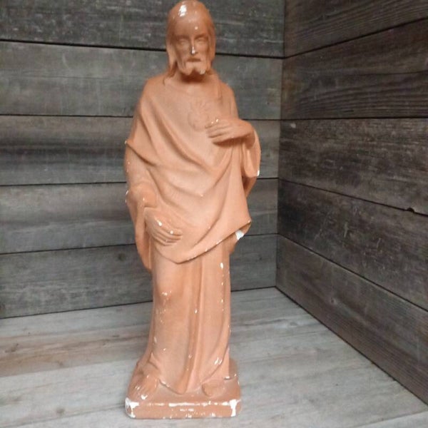 Gipsen Heilig Hart beeld, door LDV Venlo, gesigneerd, nr 112.