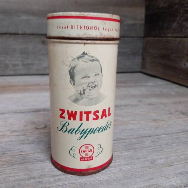 Originele voorraadbus Zwitsal babypoeder.