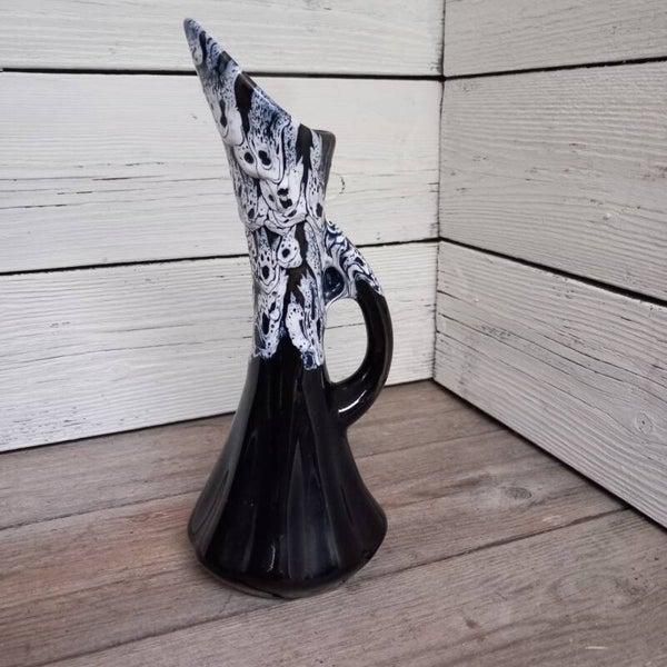 Kunstzinnige Vallaure vaas, van Veritable Gres Flammes.