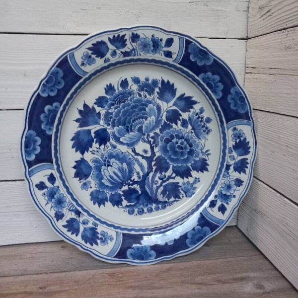 Porceleyne Fles Delft Blauwe Schotel met Pioenrozen - 1938
