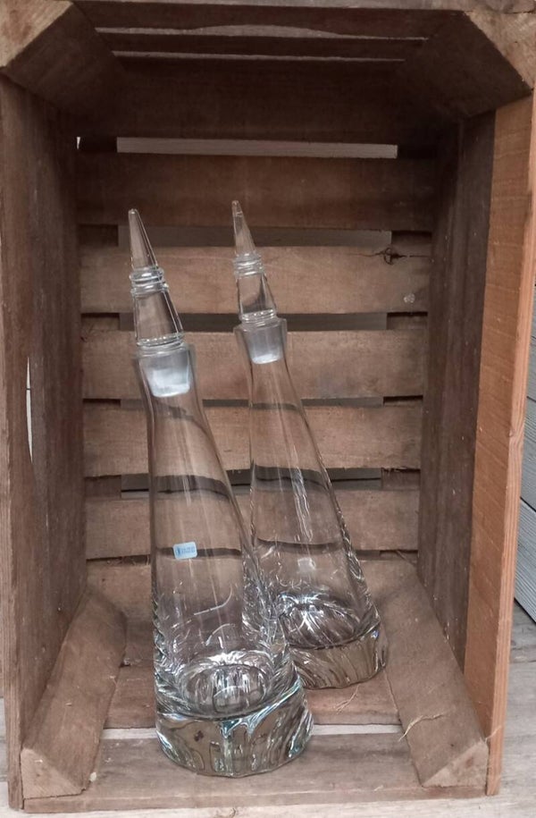 Set van 2 identieke glazen karaffen van Schott Zwiesel.