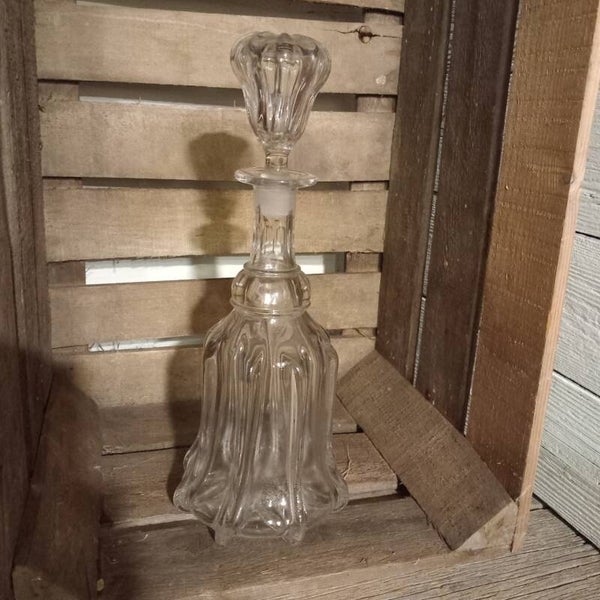 Antieke Victoriaanse kristallen karaf, 1850-1899.